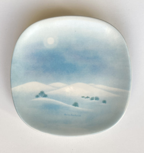 Wall plate - Arabia 12cm Anita Rantanen-Siewers Tunturissa  'Lapland Mountains' -80s