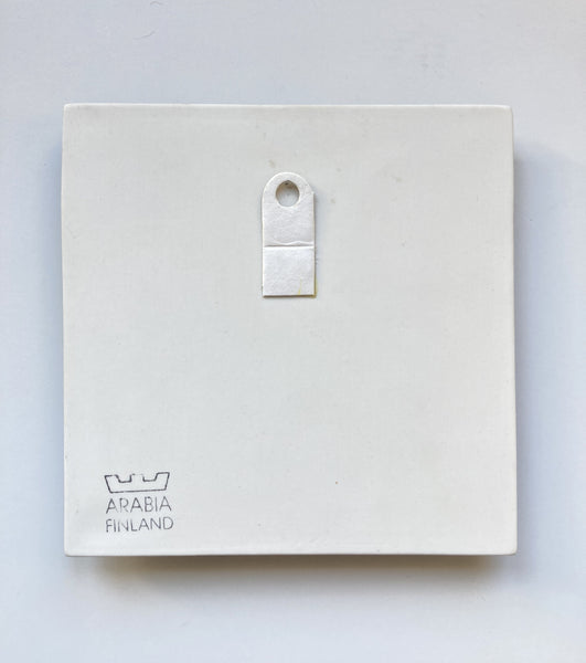 Heljä Liukko-Sundström - Penguin Wall Plate 12x12cm - 'Shelter' Arabia 1992